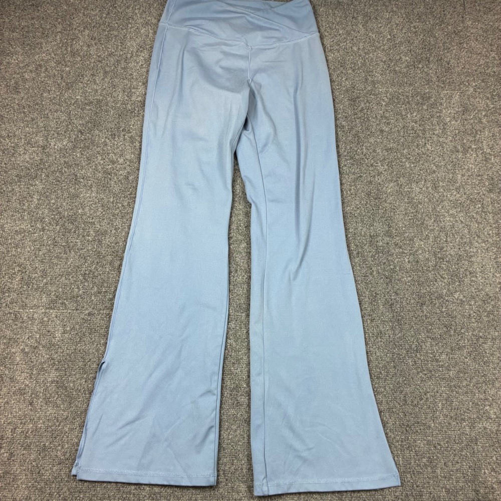 Danskin Womens Light Blue Crossover Flared Yoga Pants Side Slit Size Medium